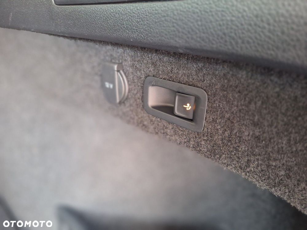 Volkswagen Passat Variant - 13