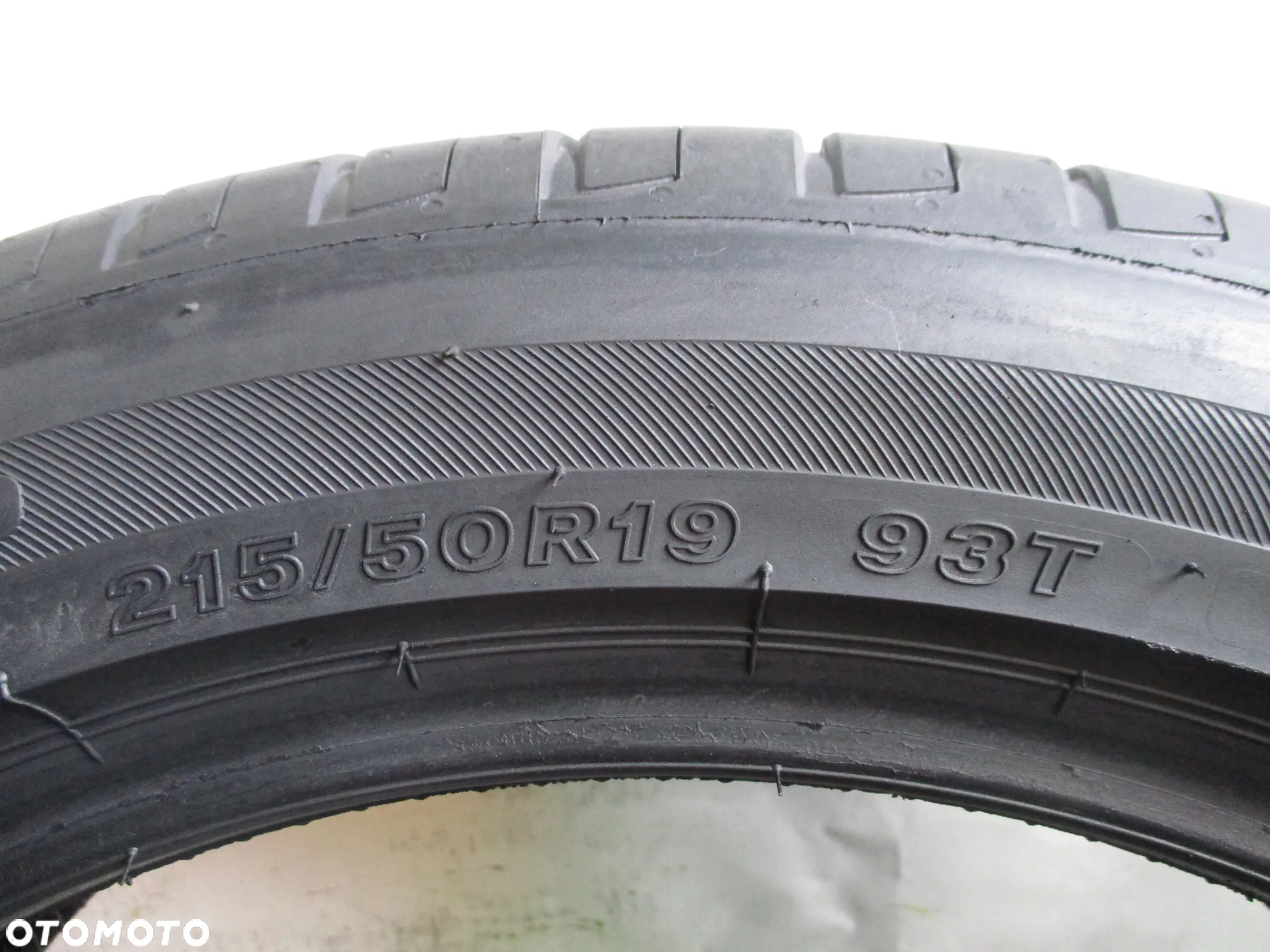 OPONY 215 50 19 93T BRIDGESTONE - LATO - 6