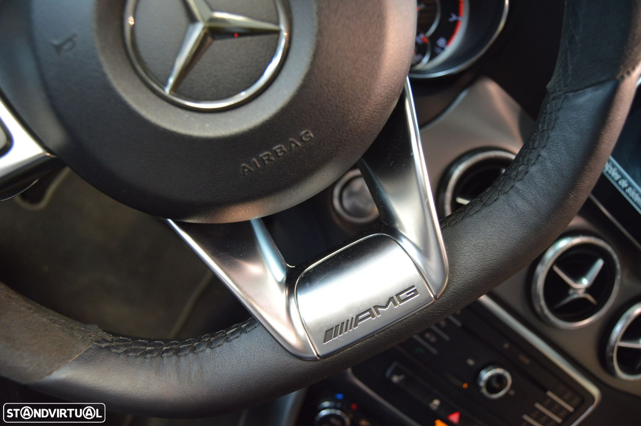 Mercedes-Benz CLA 45 AMG Shooting Brake 4-Matic - 56