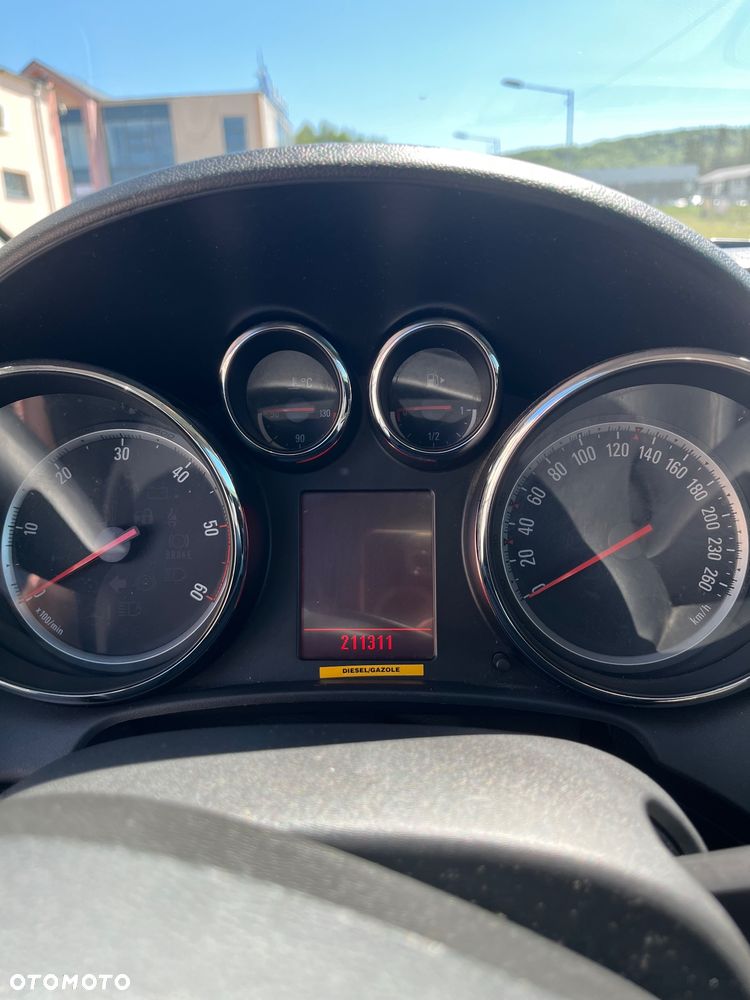 Opel Astra 1.7 CDTI DPF Color Edition - 9