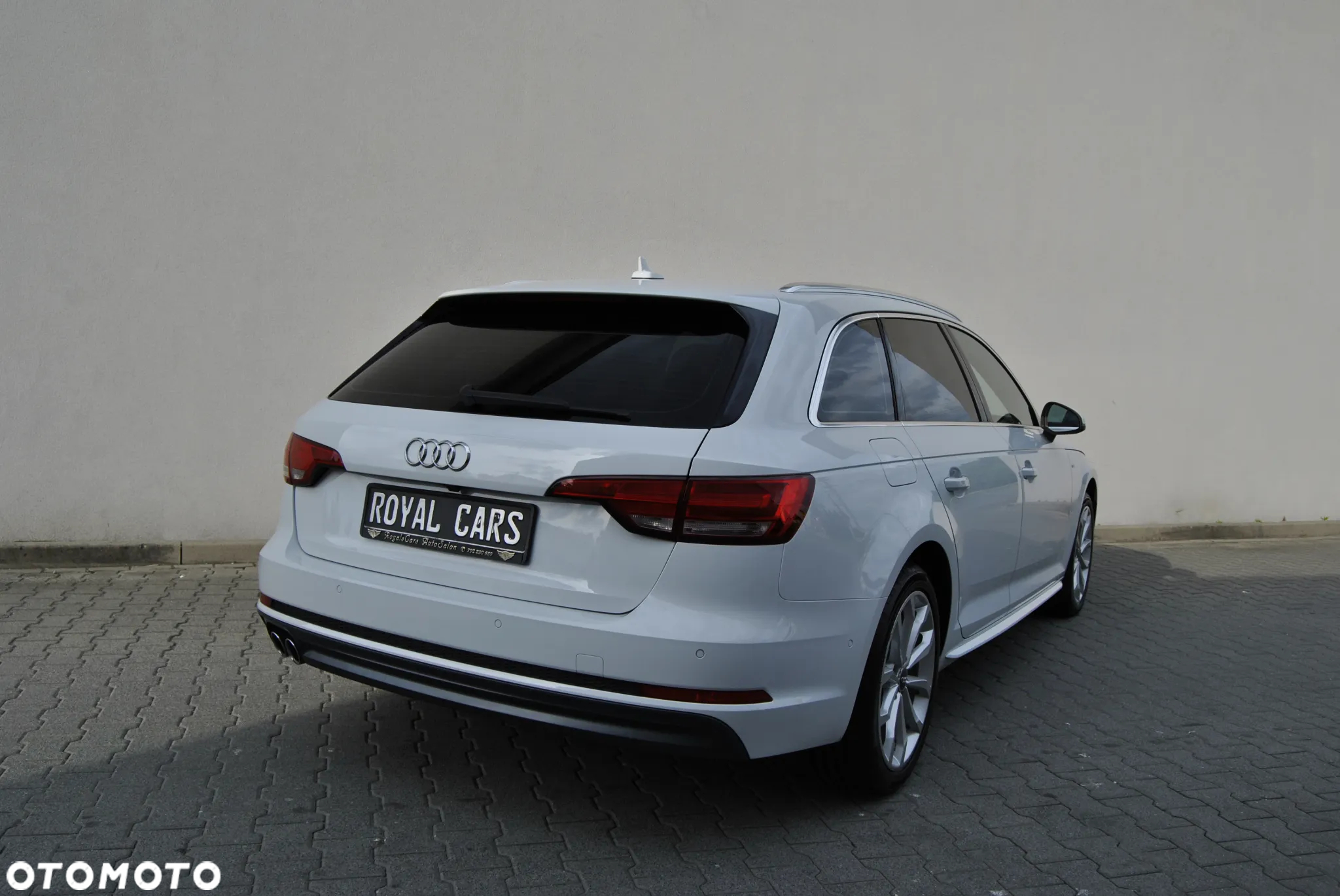 Audi A4 Avant 2.0 TDI ultra S tronic sport - 8