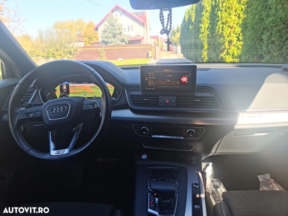 Audi Q5 55 TFSIe quattro S tronic S line - 8