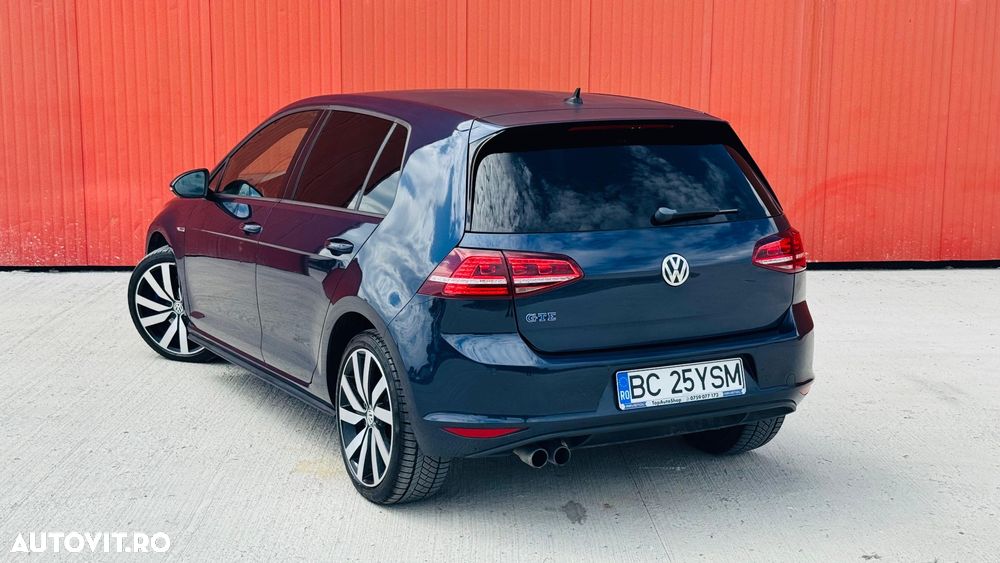 Volkswagen Golf 1.4 GTE Plug-In-Hybrid DSG - 11
