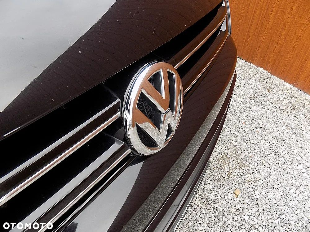 Volkswagen Multivan - 31