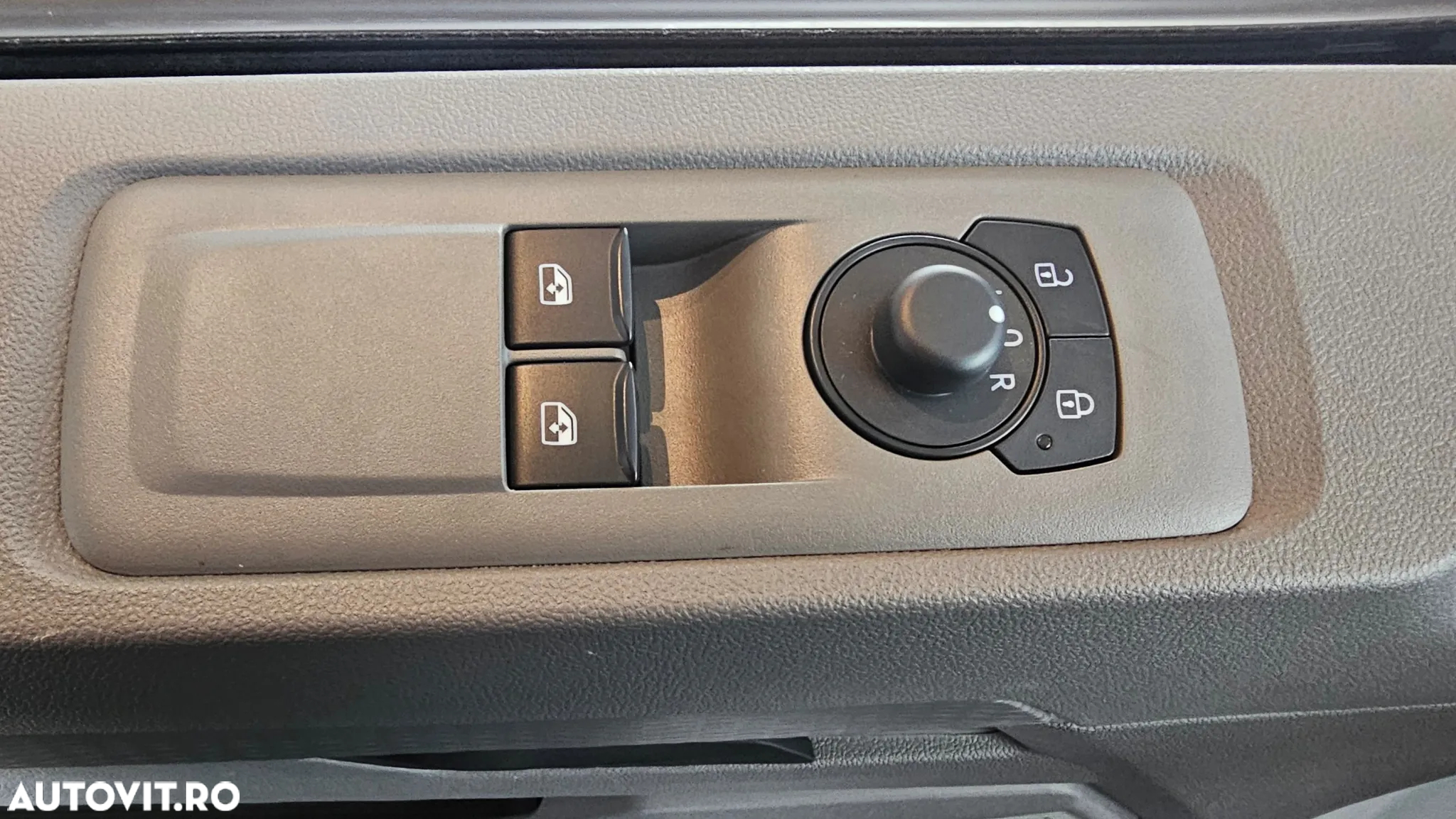 Volkswagen Transporter - 15