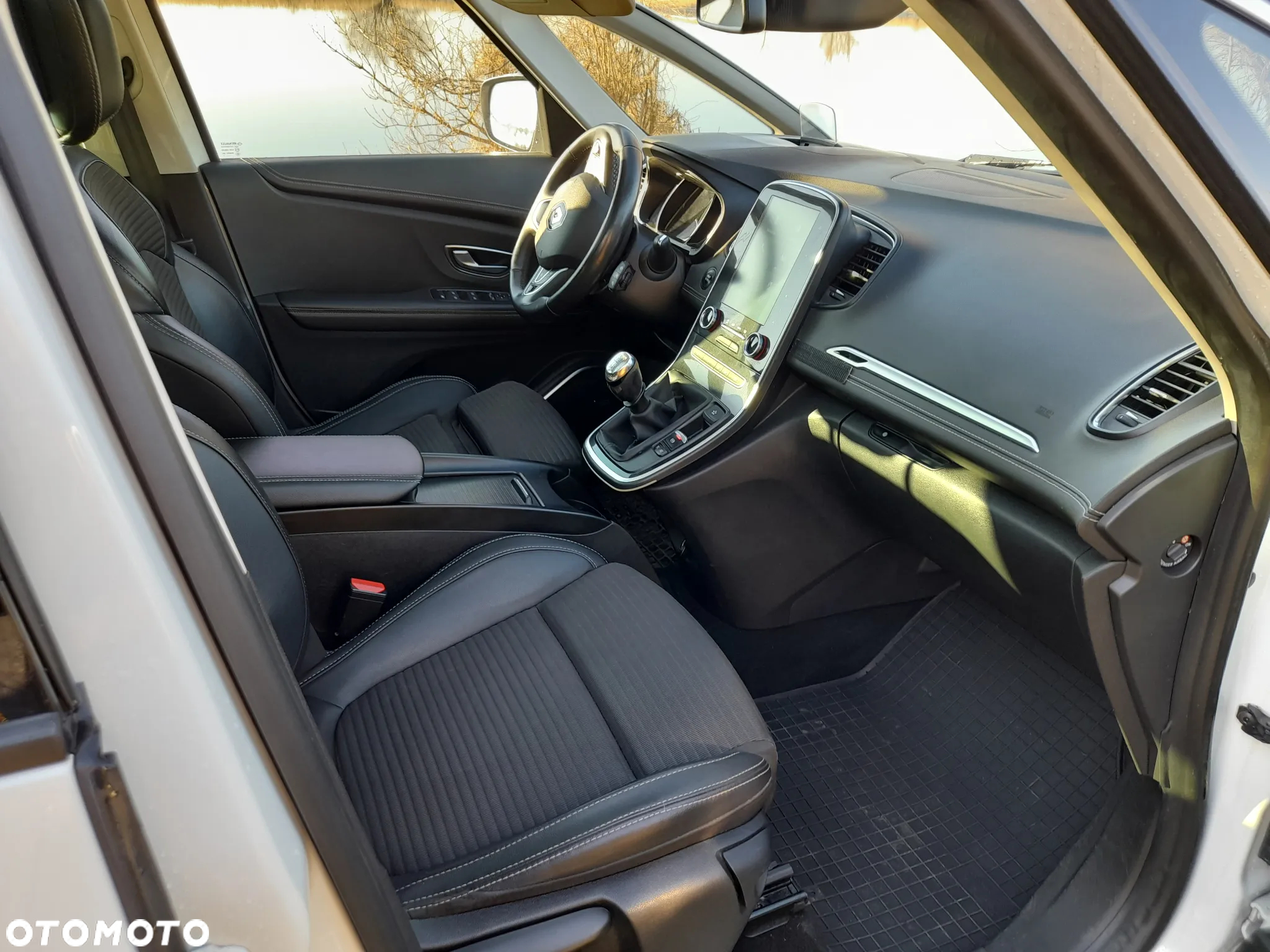 Renault Grand Scenic Gr 1.6 dCi Bose - 18
