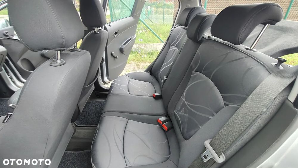 Chevrolet Spark 1.0 LS - 18
