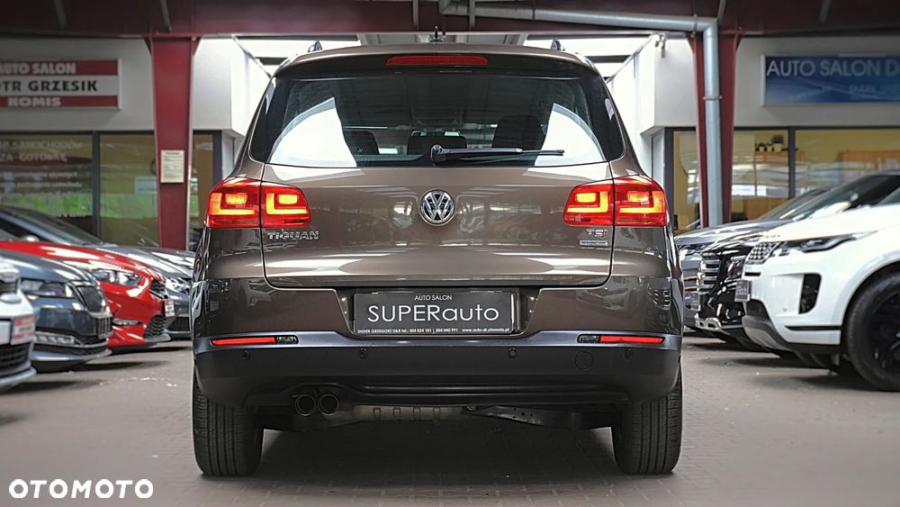 Volkswagen Tiguan - 10