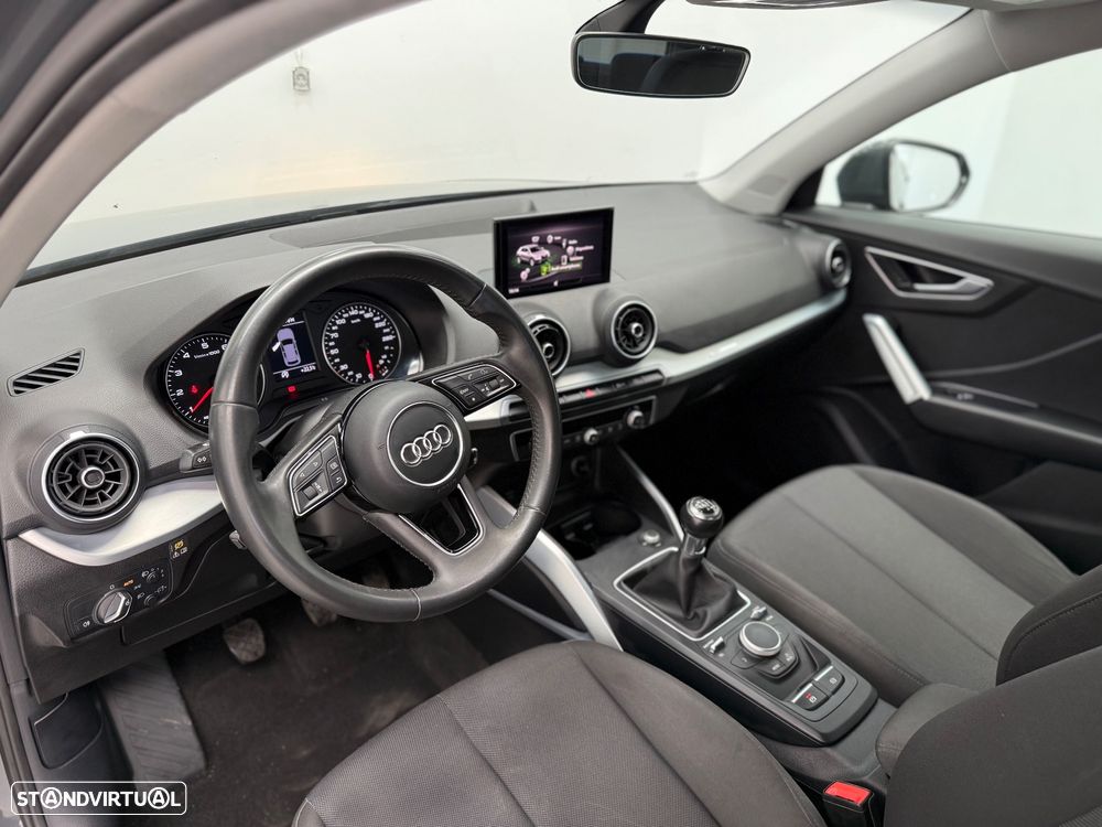 Audi Q2 30 TFSI Design - 6
