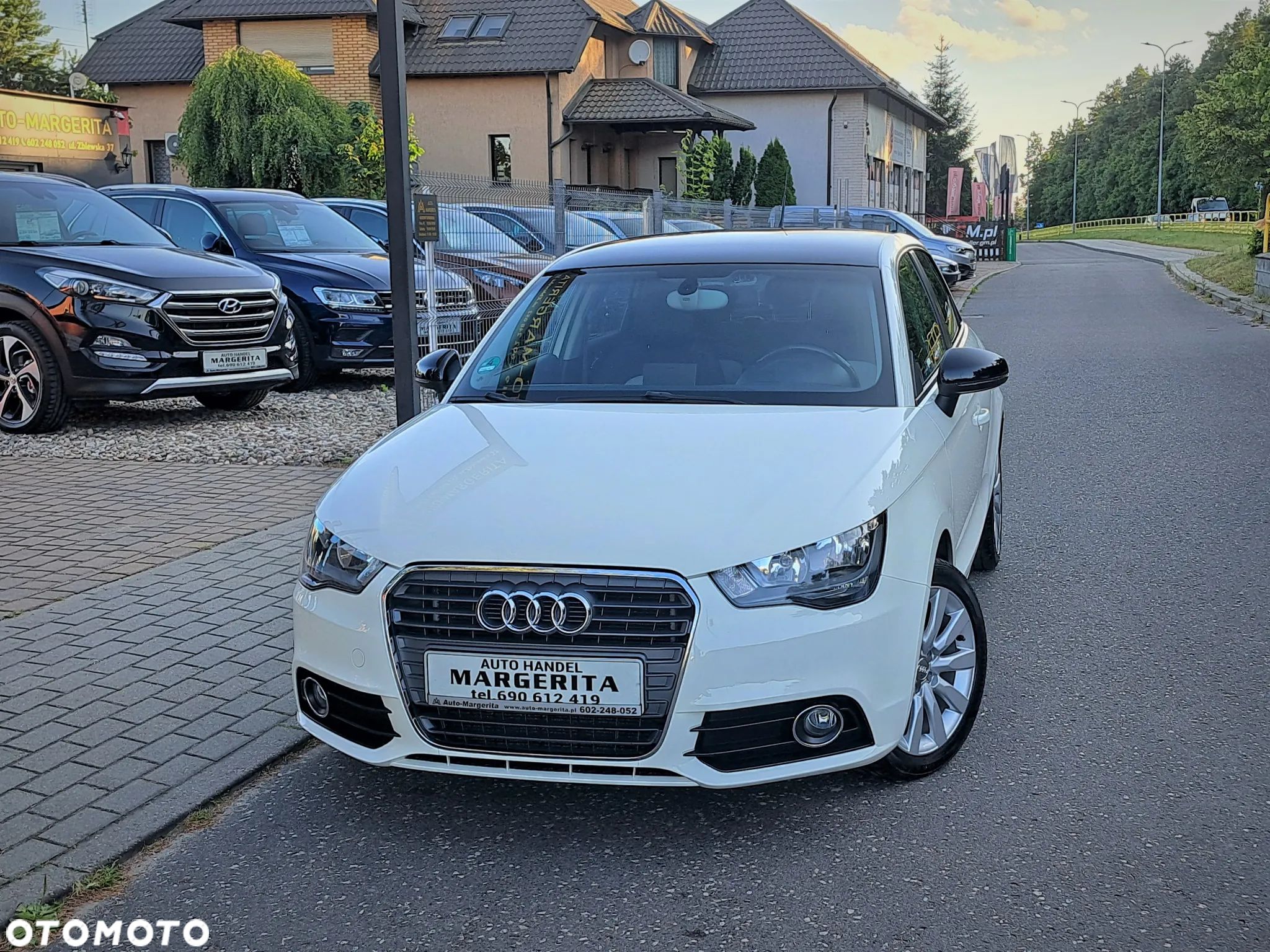 Audi A1 1.2 TFSI Sportback Attraction - 1