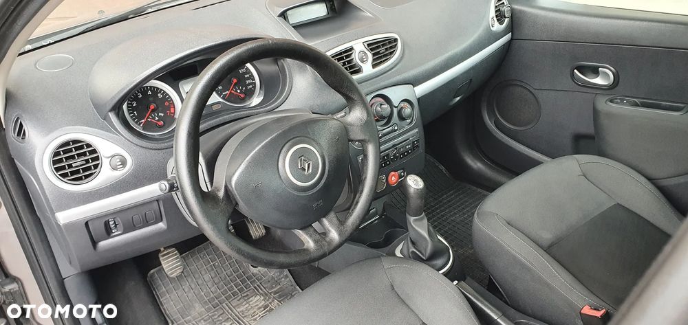 Renault Megane - 10