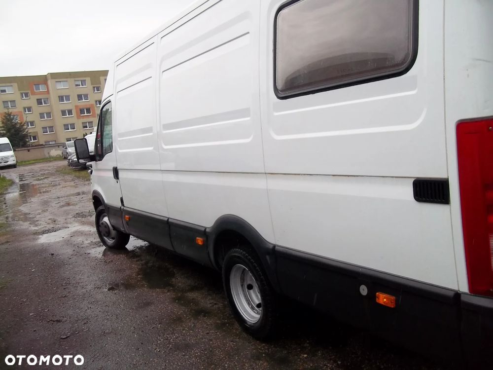 Iveco Daily 35C15 - 12
