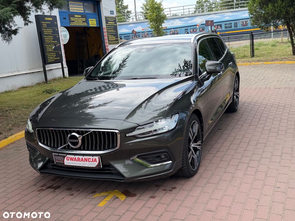 Volvo V60 B4 B DKG Plus Bright - 9