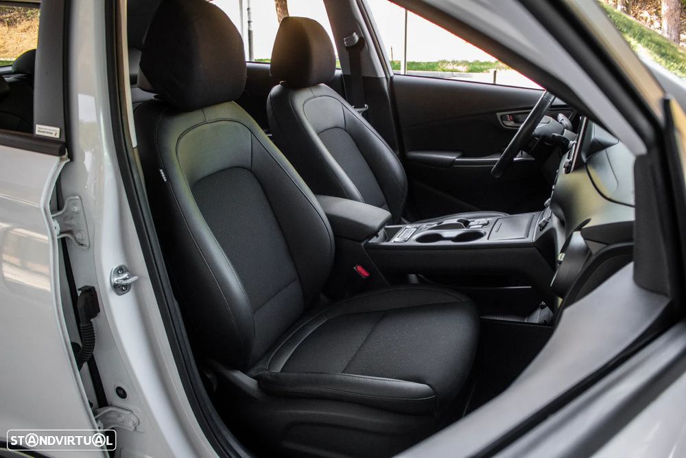 Hyundai Kauai Premium - 29