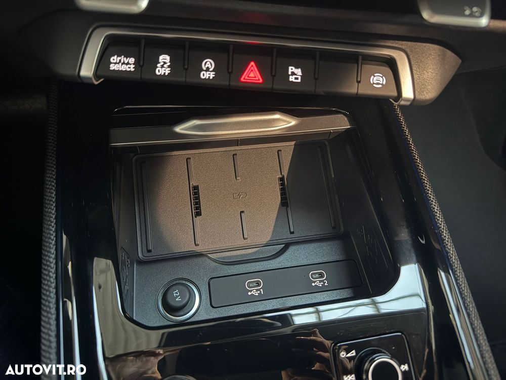 Audi Q3 Sportback 2.0 35 TDI S tronic S Line - 27