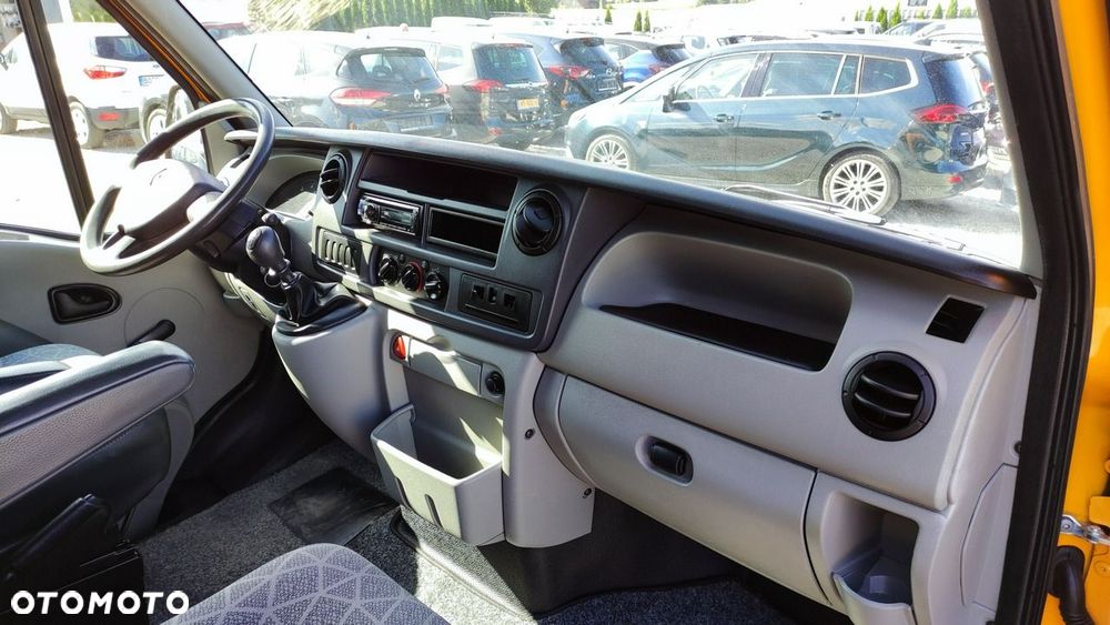 Renault Master - 15