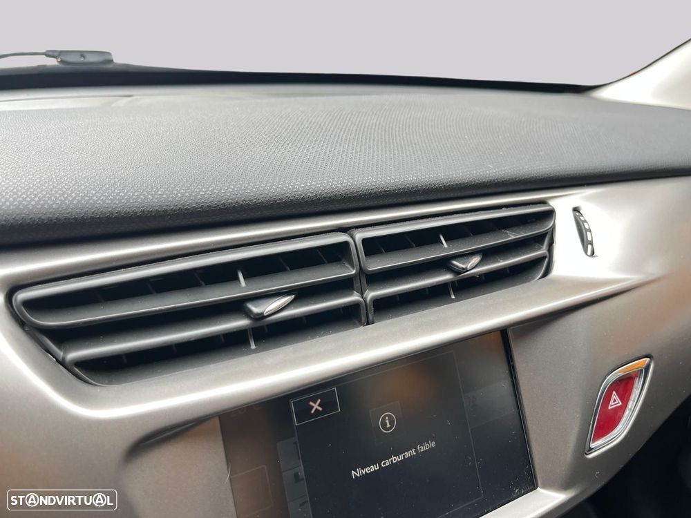 Citroën C3 1.2 PureTech Feel - 18