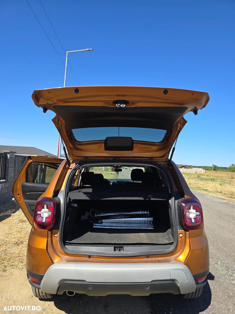 Dacia Duster 1.6 4x4 Laureate - 4