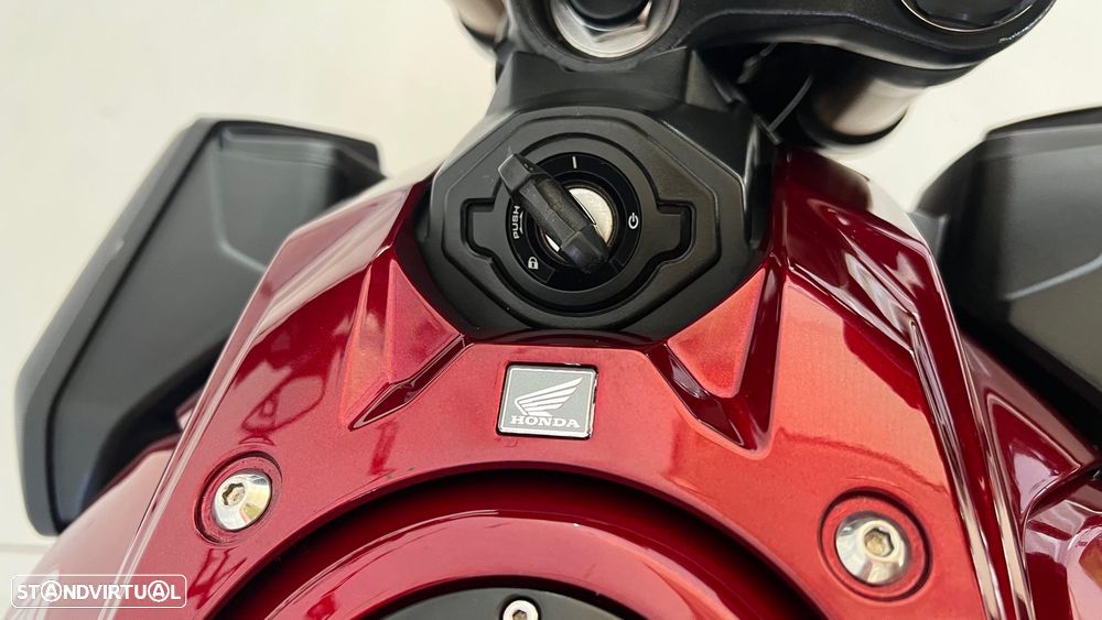 Honda CB 650 R - 3