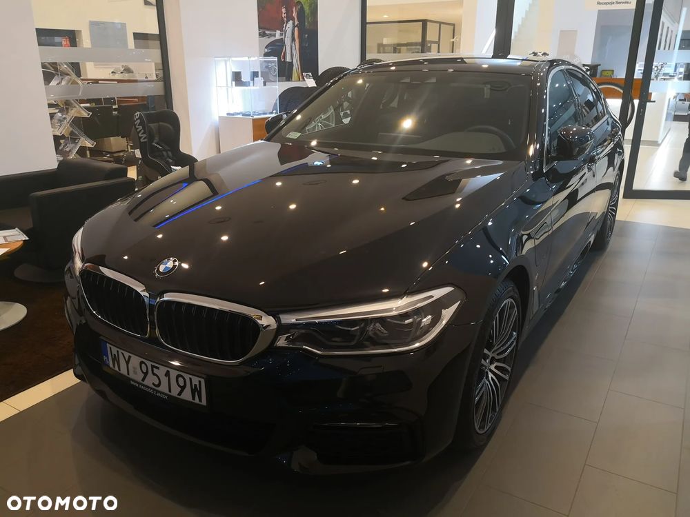 BMW Seria 5 530e iPerformance M Sport sport - 2
