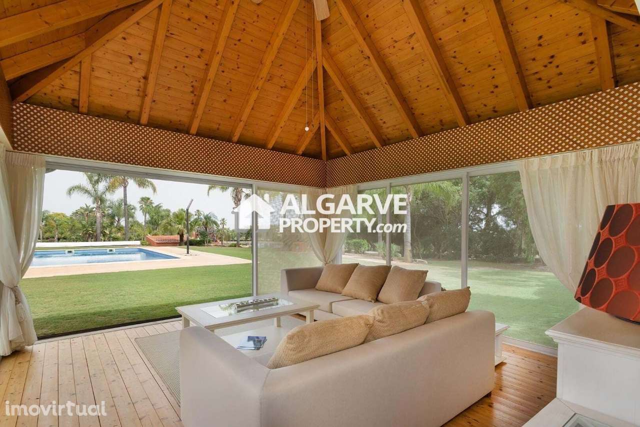 Olhão - V3+2 Quinta tranquila no conforto do campo com vista mar - Grande imagem: 5/46