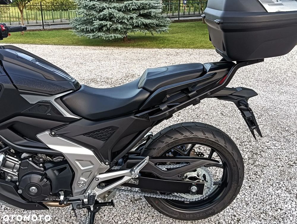 Honda NC - 24