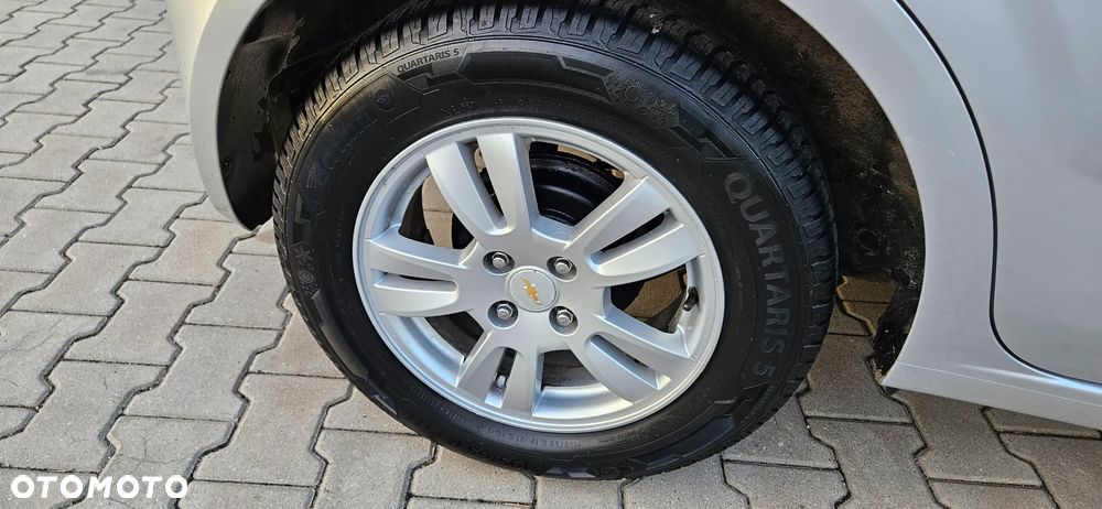 Chevrolet Aveo 1.4 LT S/S - 24