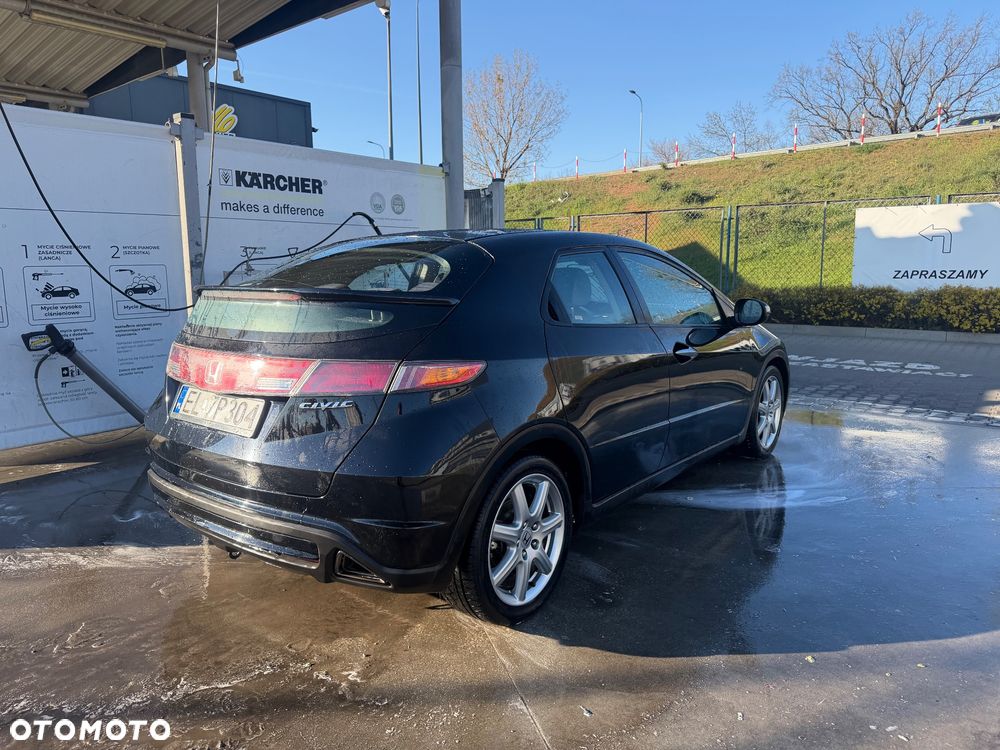 Honda Civic 1.8i-VTEC Sport - 21