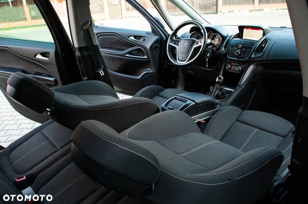 Opel Zafira 2.0 CDTI Enjoy EcoFLEX S&S - 24