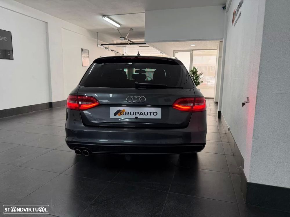 Audi A4 Avant 2.0 TDI Multitronic S-line - 3