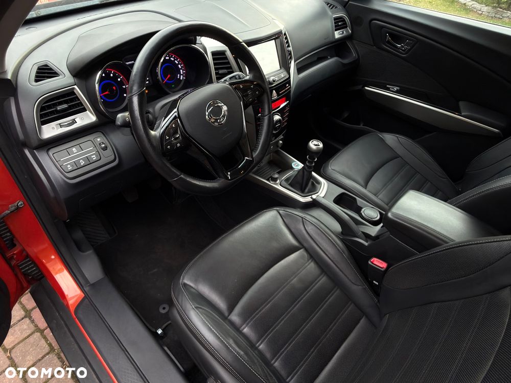 SsangYong/KGM Tivoli 1.6 Sapphire - 2