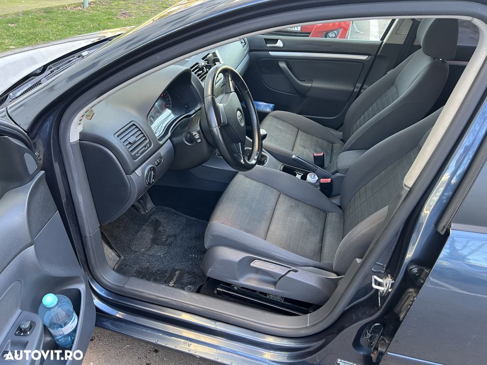 Volkswagen Golf 1.6 Tour Edition - 9