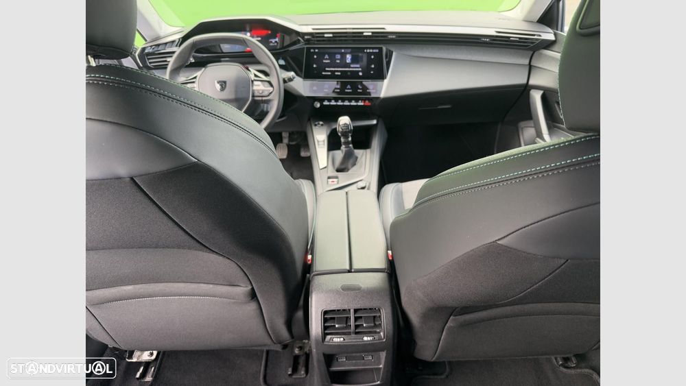 Peugeot 308 1.2 PureTech Allure - 12