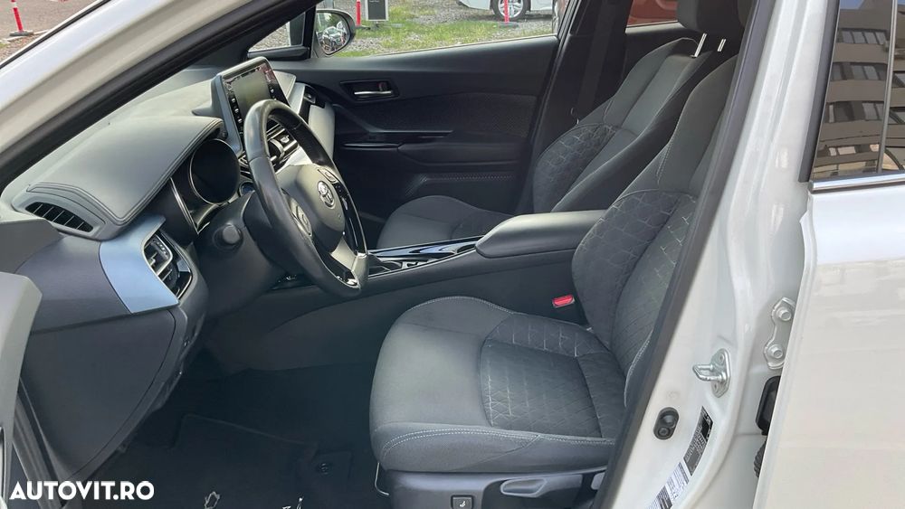 Toyota C-HR 2.0 HSD 184 CP 4x2 CVT C-ult - 21
