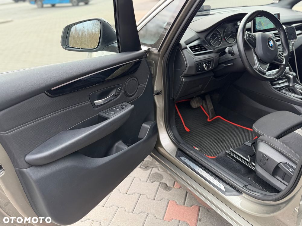 BMW Seria 2 218d xDrive Sport Line sport - 19