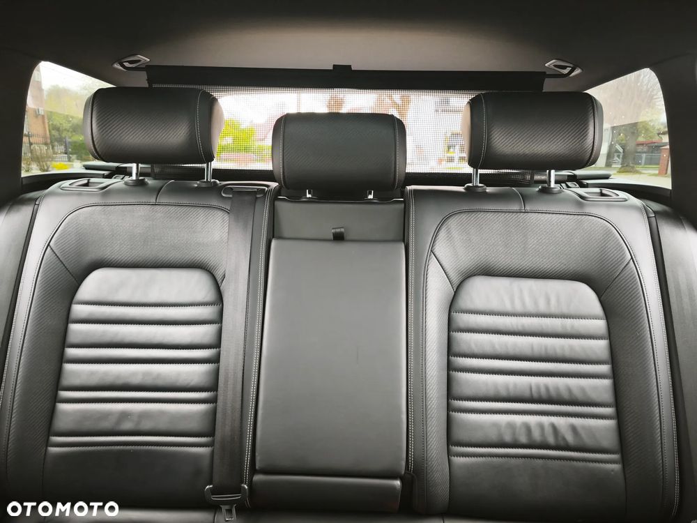 Volkswagen Passat 2.0 TDI SCR (BlueMotion Technology) Highline - 30