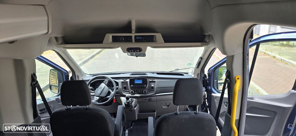 Ford Transit Minibus - 10