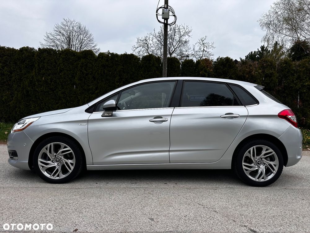 Citroën C4 VTi 120 Exclusive - 6