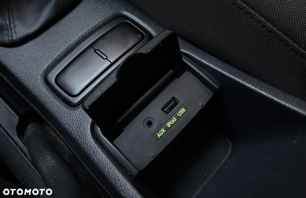 Kia Sportage 2.0 2WD LX - 27