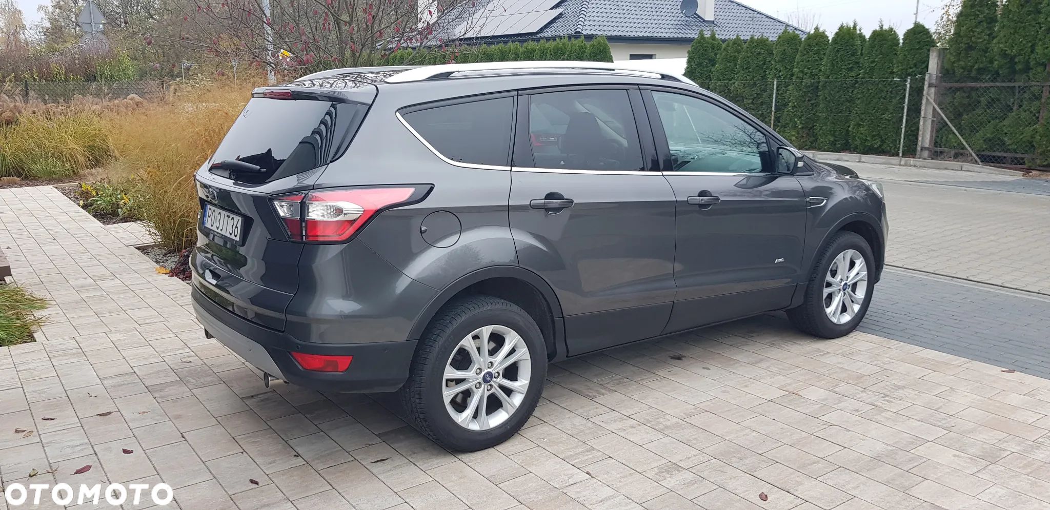 Ford Kuga 2.0 TDCi AWD Titanium - 1