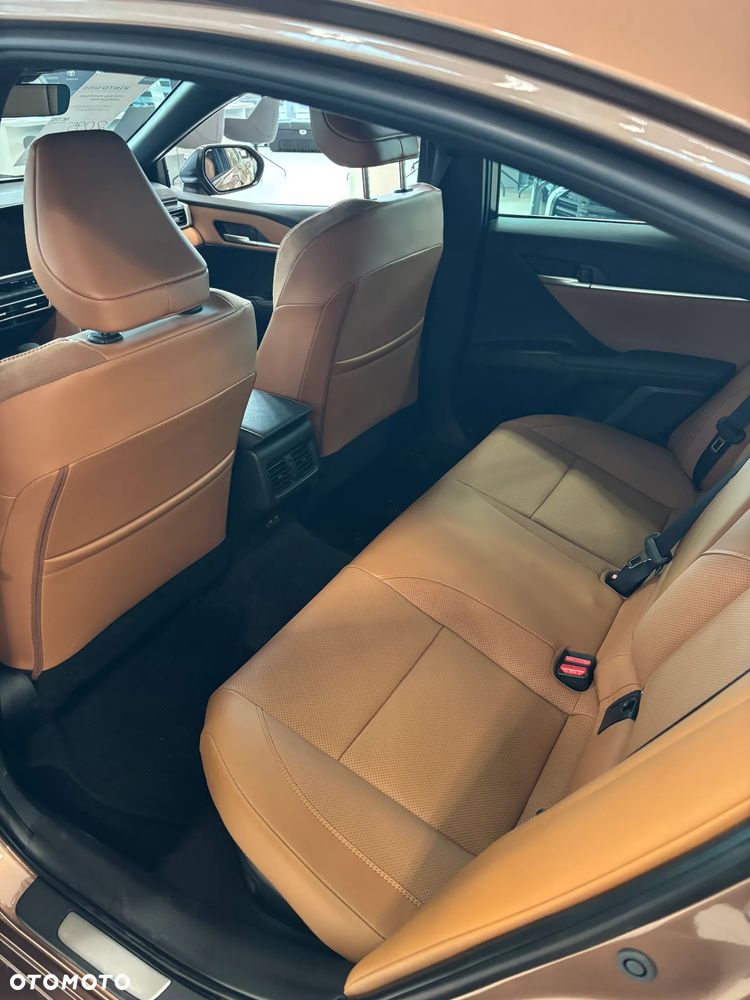 Toyota Camry 2.5 Hybrid Prestige CVT - 21