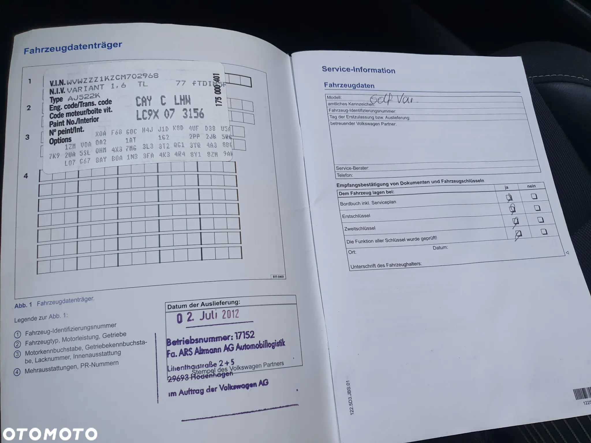 Volkswagen Golf 1.6 TDI DPF MATCH - 24