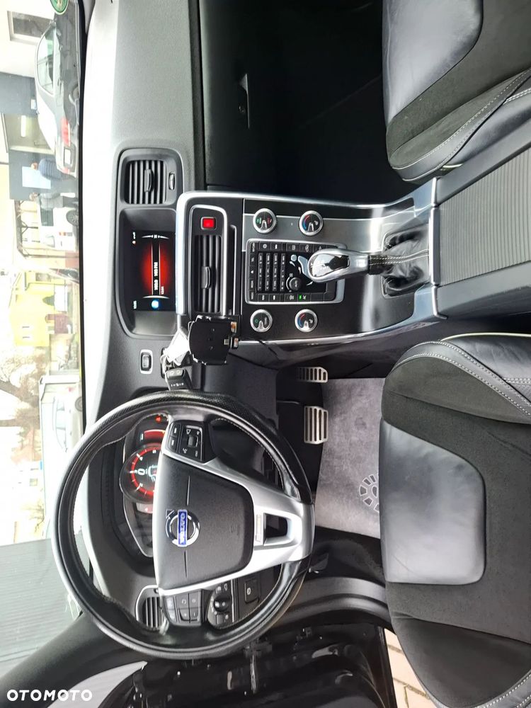 Volvo V60 - 13