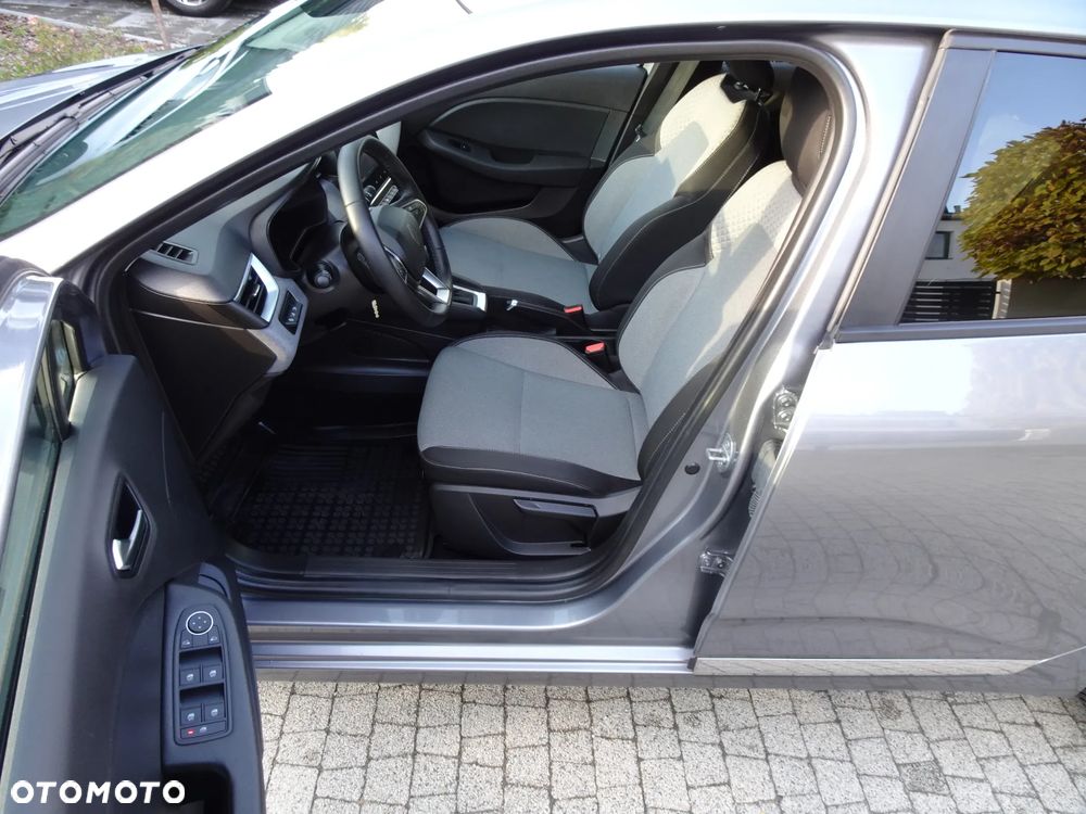 Renault Clio 1.0 TCe Intens Xtronic - 19