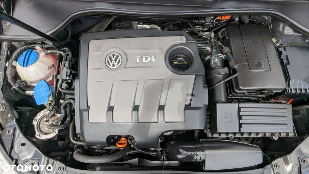 Volkswagen Golf - 15