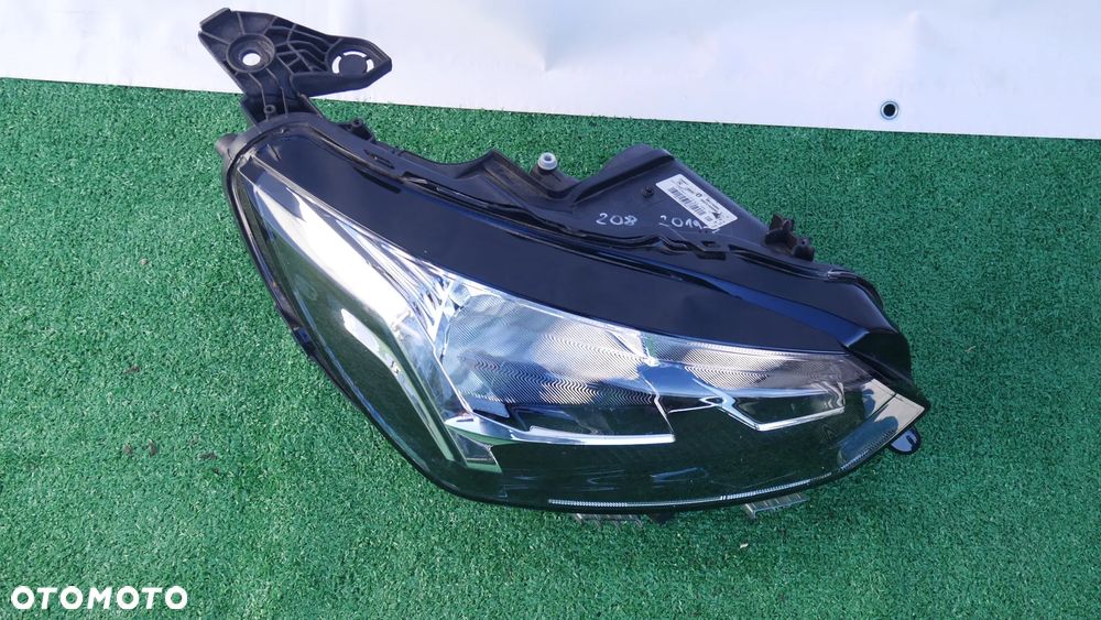 LAMPA PRZÓD PRZEDNIA PRAWA PEUGEOT 208 II 9823193880 - 3