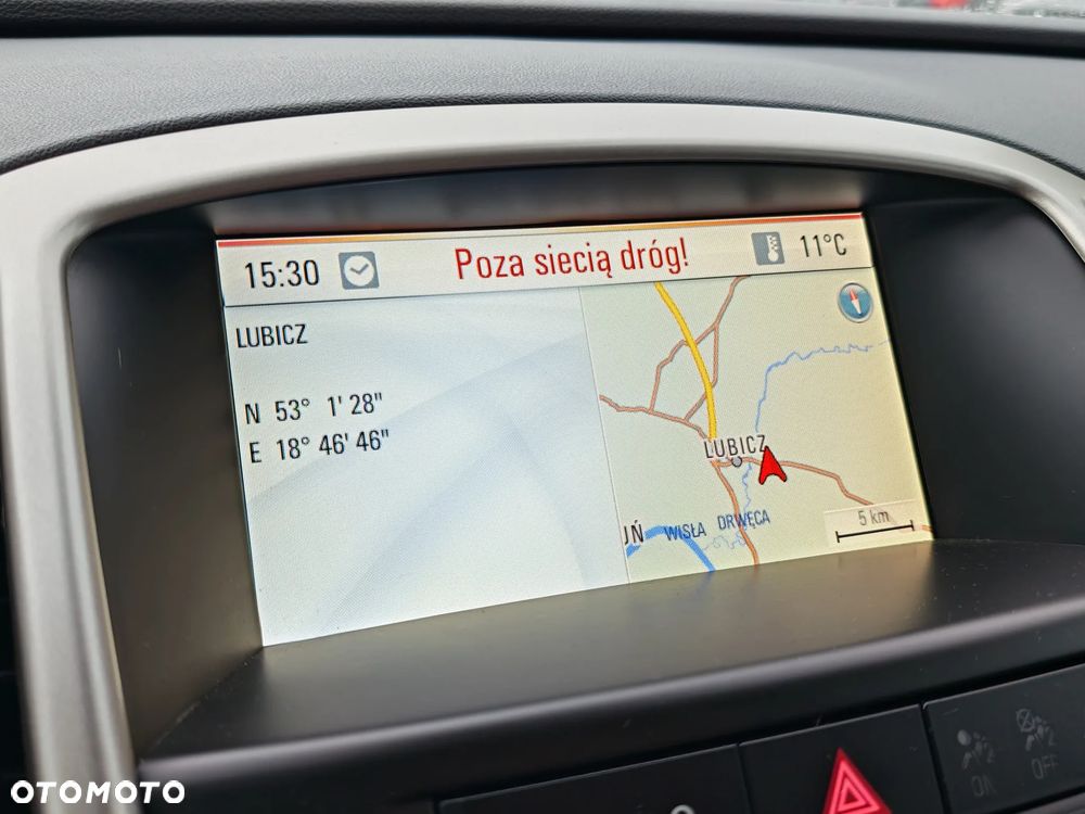Opel Astra 2011