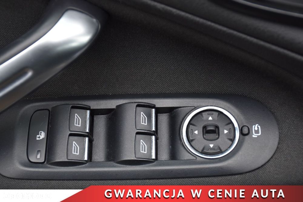 Ford S-Max 2.0 TDCi DPF Titanium X - 18