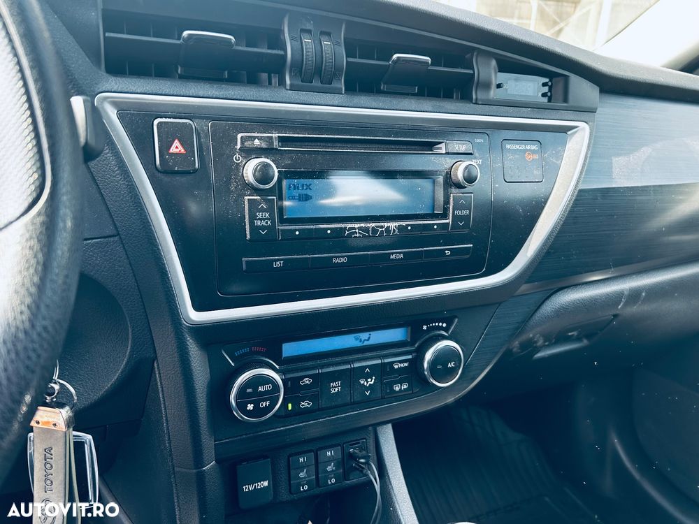 Toyota Auris 1.33 Dual VVT-i Terra - 11