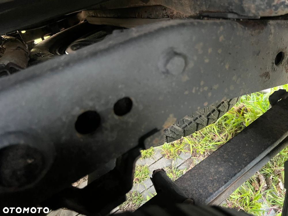 Nissan Navara DPF SE - 25